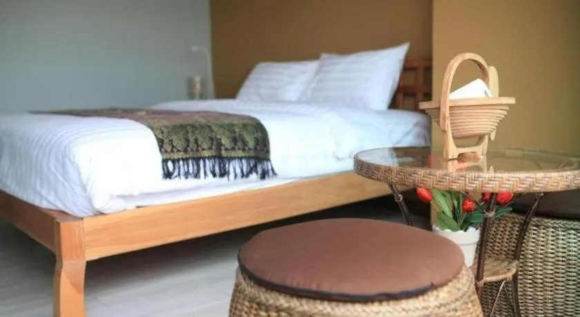 Bed in Phaphoom Boutique Residence