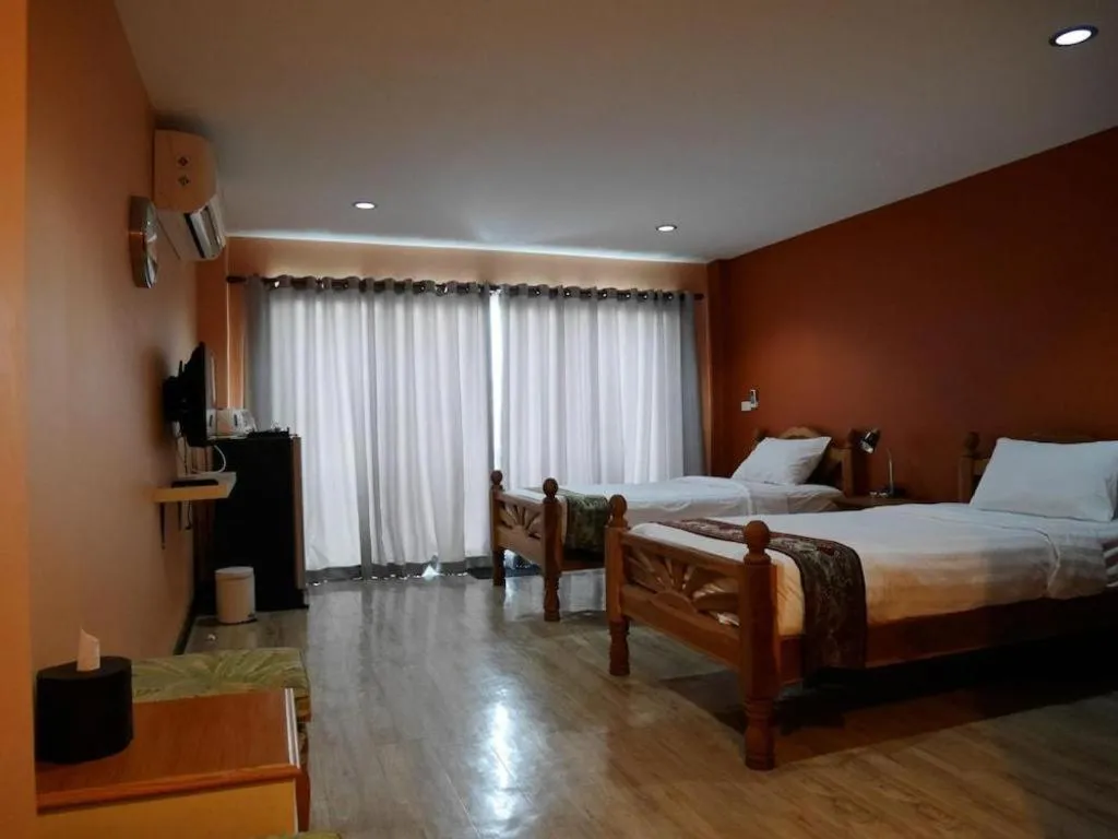 Bed in Phaphoom Boutique Residence