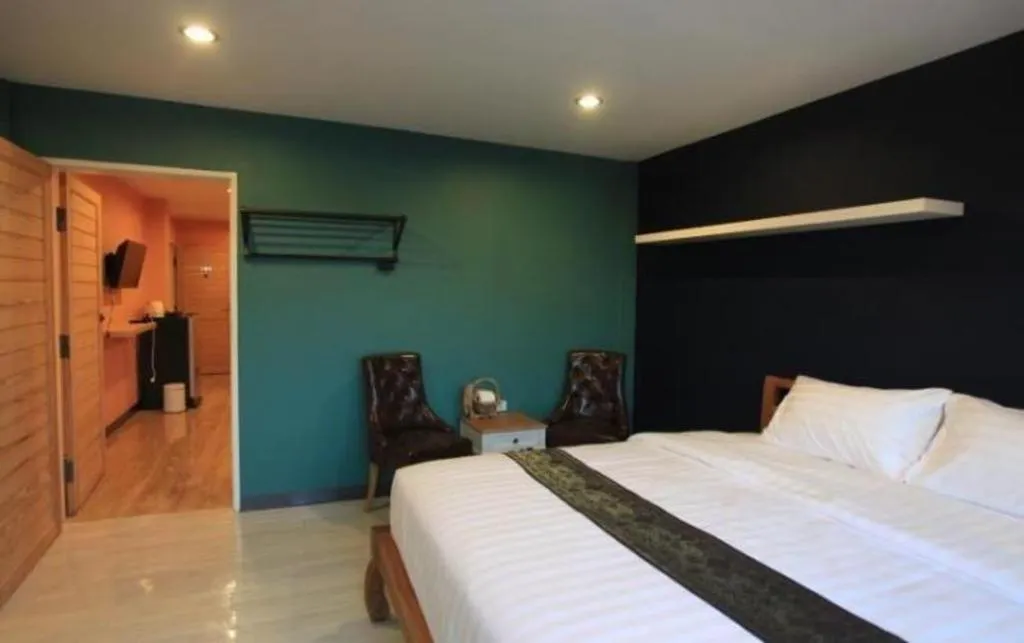 Bed in Phaphoom Boutique Residence