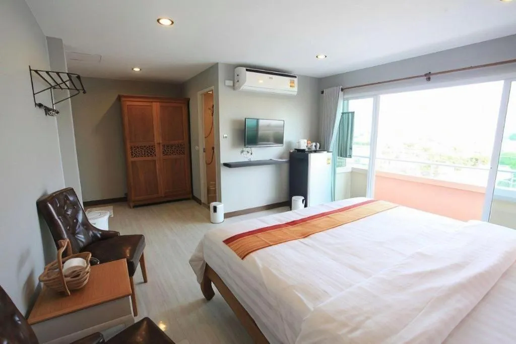 Bed in Phaphoom Boutique Residence