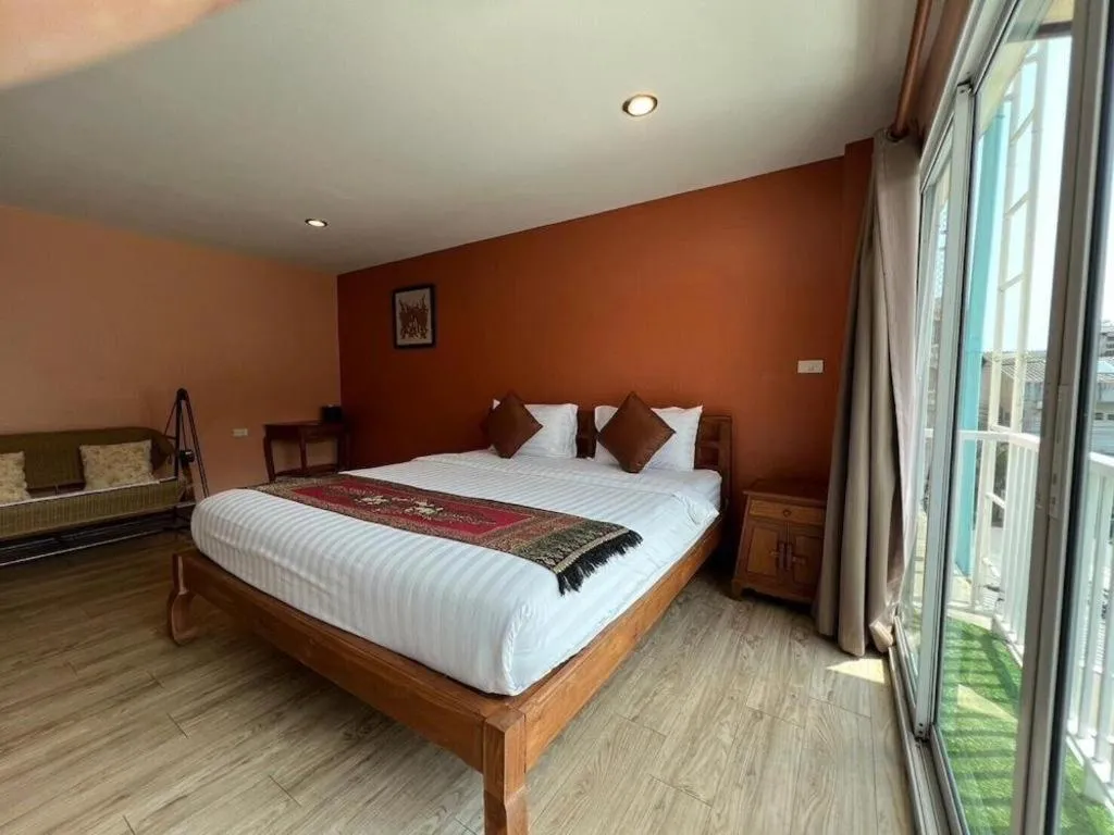 Bed in Phaphoom Boutique Residence