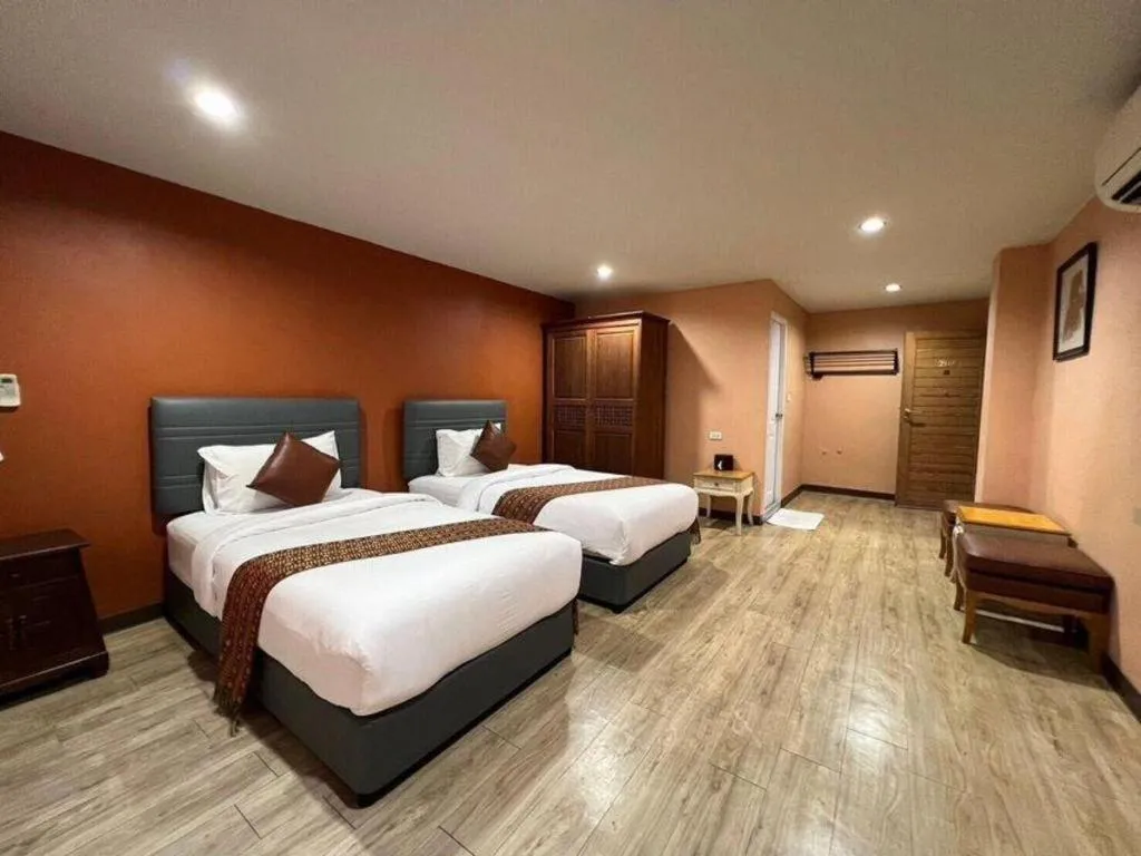 Bed in Phaphoom Boutique Residence