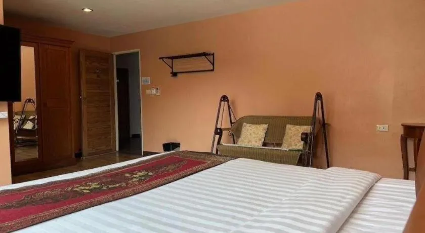 Bed in Phaphoom Boutique Residence