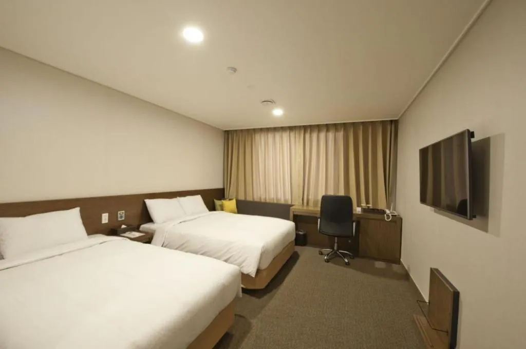 Jeonju Yeonghwa Hotel