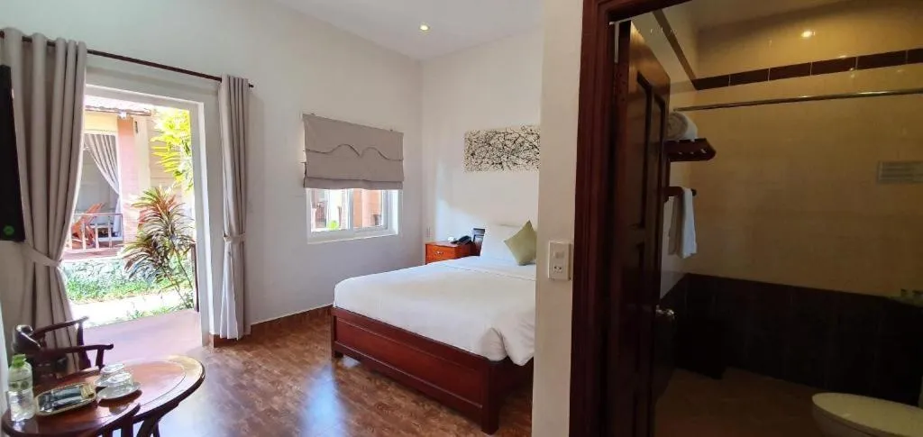 Bed in Castaways Resort Phu Quoc