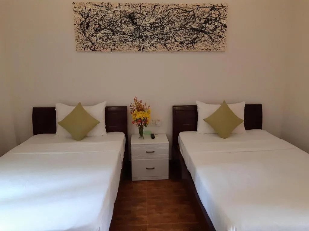 Bed in Castaways Resort Phu Quoc