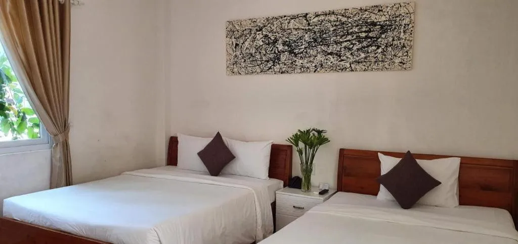 Bed in Castaways Resort Phu Quoc