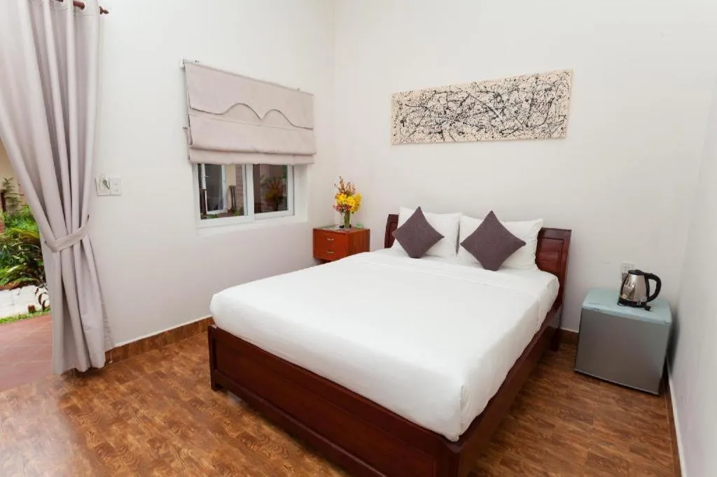 Bed in Castaways Resort Phu Quoc