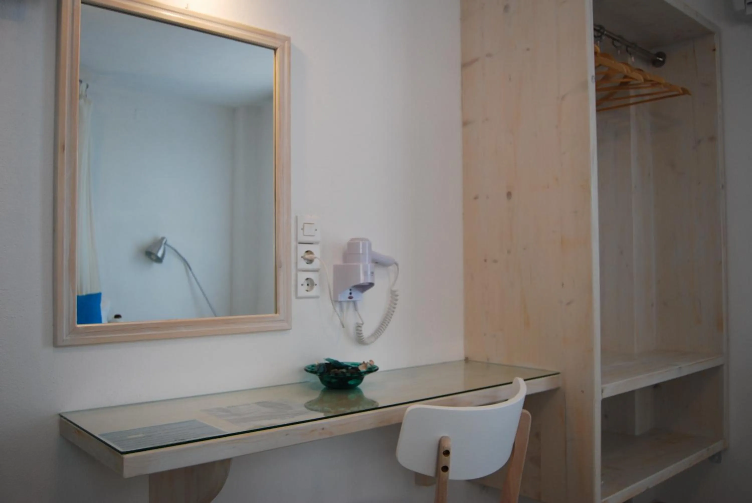 Photo of the whole room in Aretousa Villas