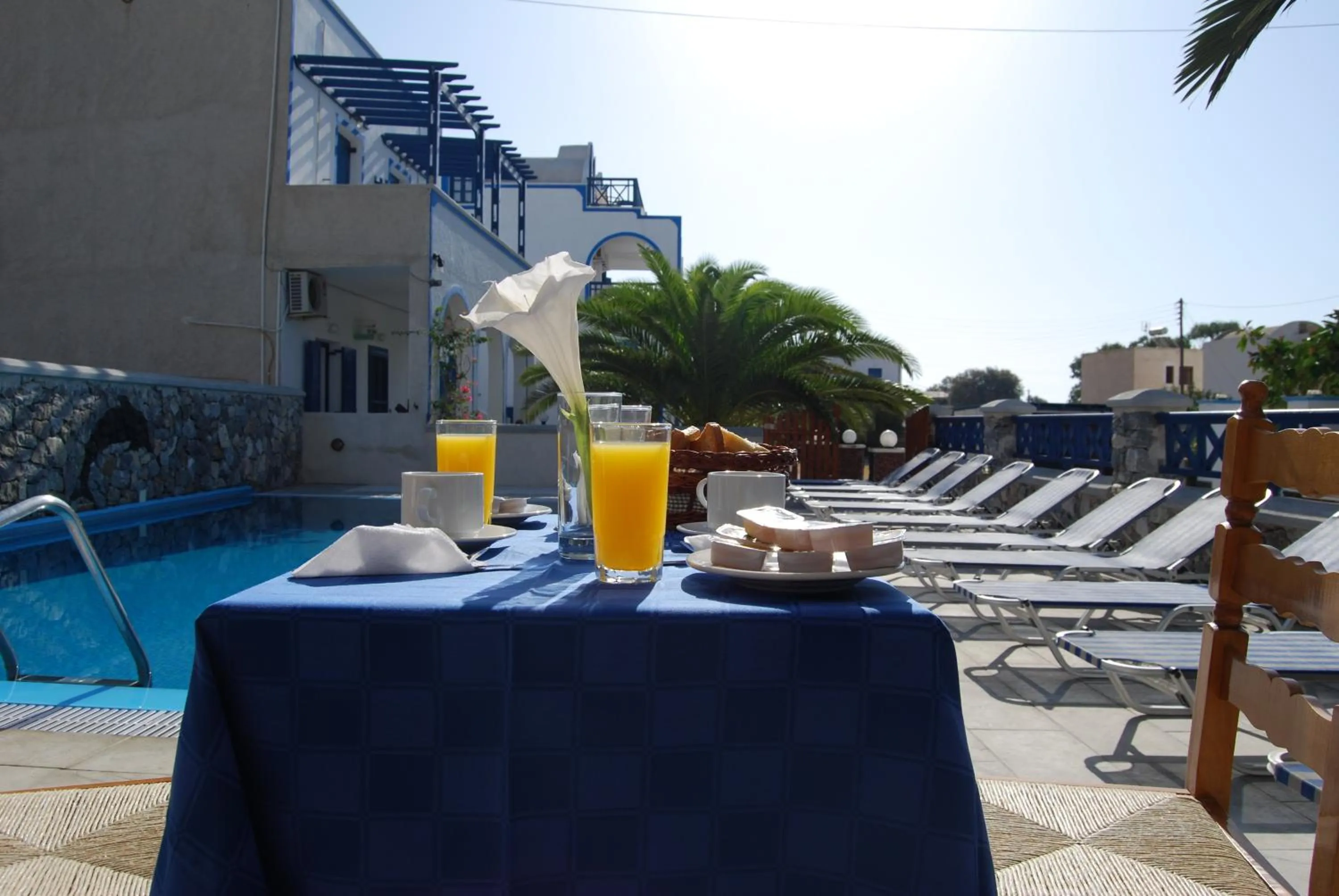 Patio in Aretousa Villas