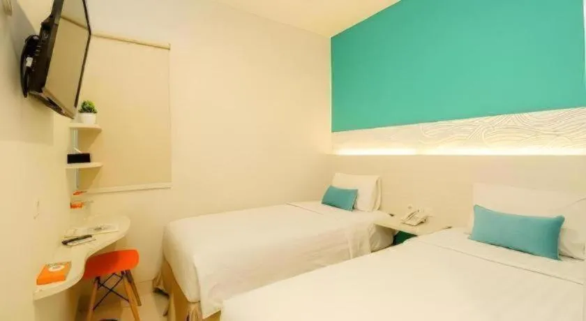 Bed in Makassar Beach Inn