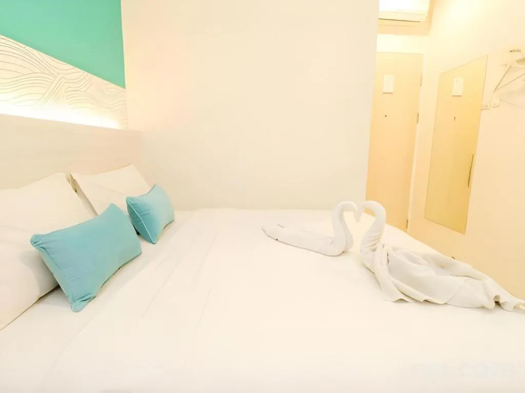 Bed in Makassar Beach Inn