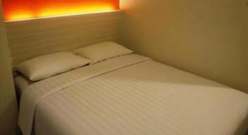Bed in Makassar Beach Inn