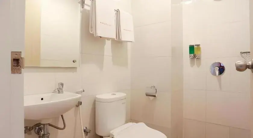 Makassar Beach Inn Makassar Beach Inn