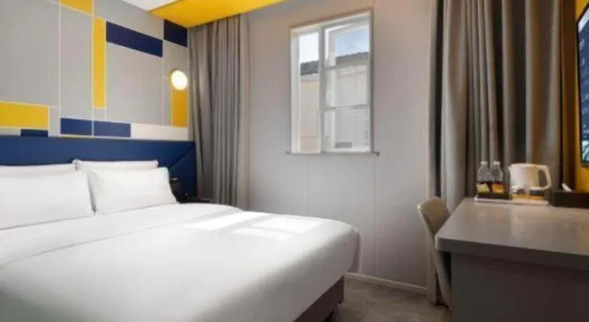 Bed in 7 Days Inn Changsha Pedestrian Street Nanmenkou Metro Station