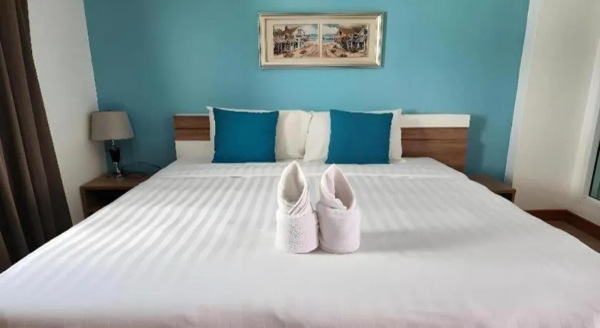 Bed in By Dee @Jomtien