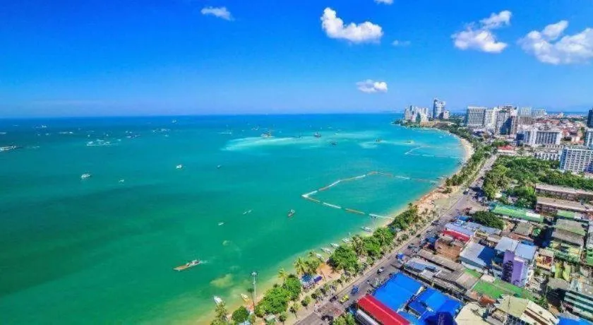 By Dee @Jomtien