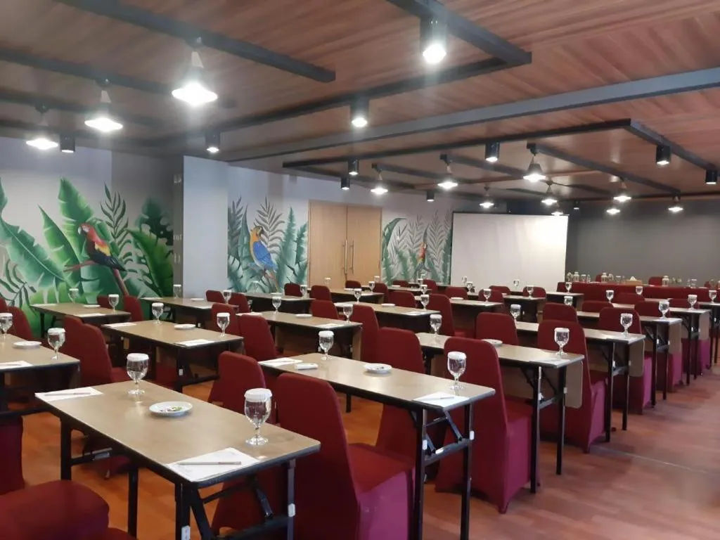 Burza Hotel Lubuk Linggau