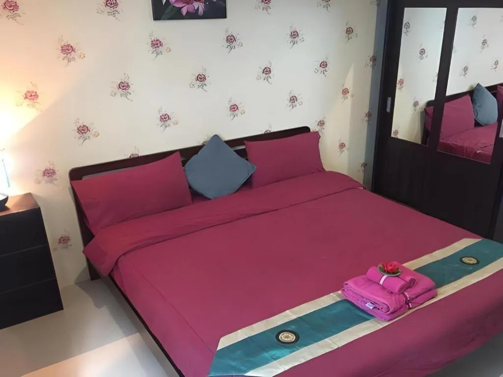 Bed in Tontalay Hotel