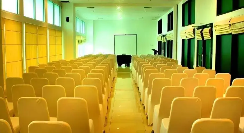 Grand Daira Hotel Palembang Grand Daira Hotel Palembang