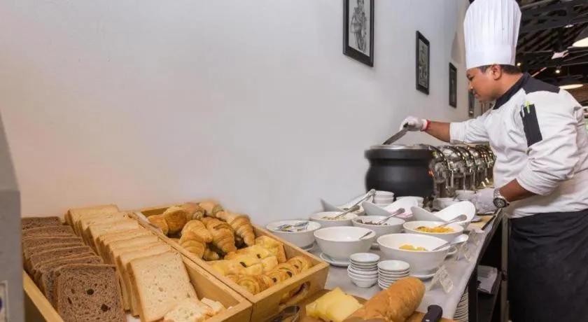 The Grand Cyclo Boutique Suite & Spa