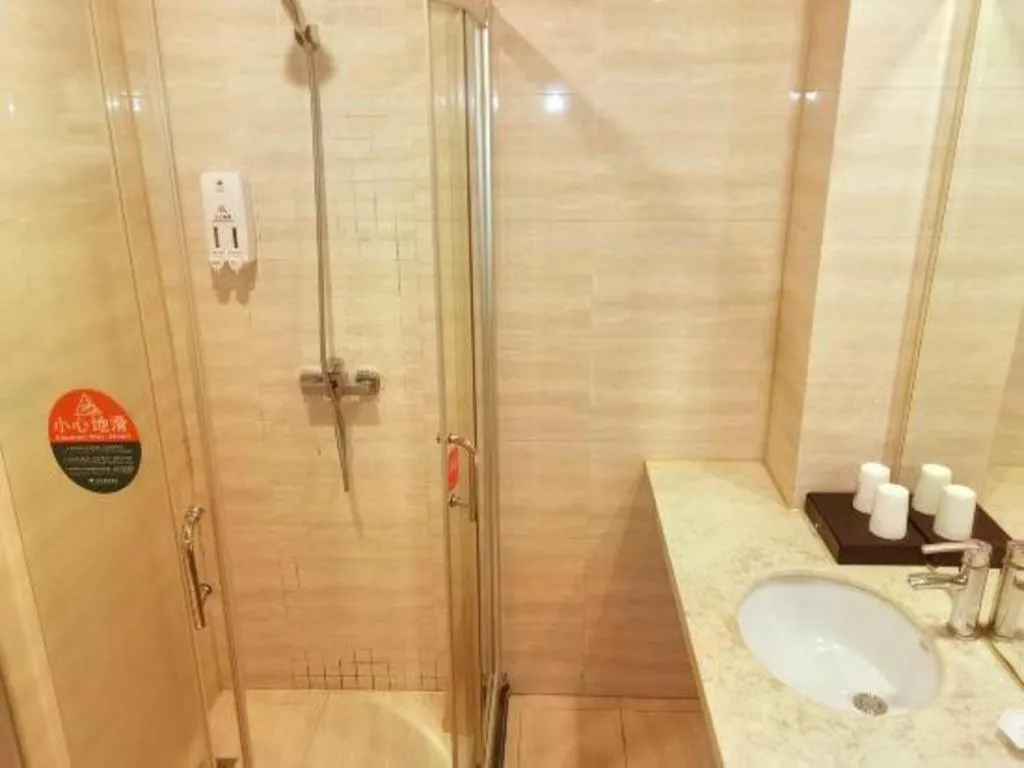 GreenTree Inn Kunshan Shimao Plaza Business Hotel