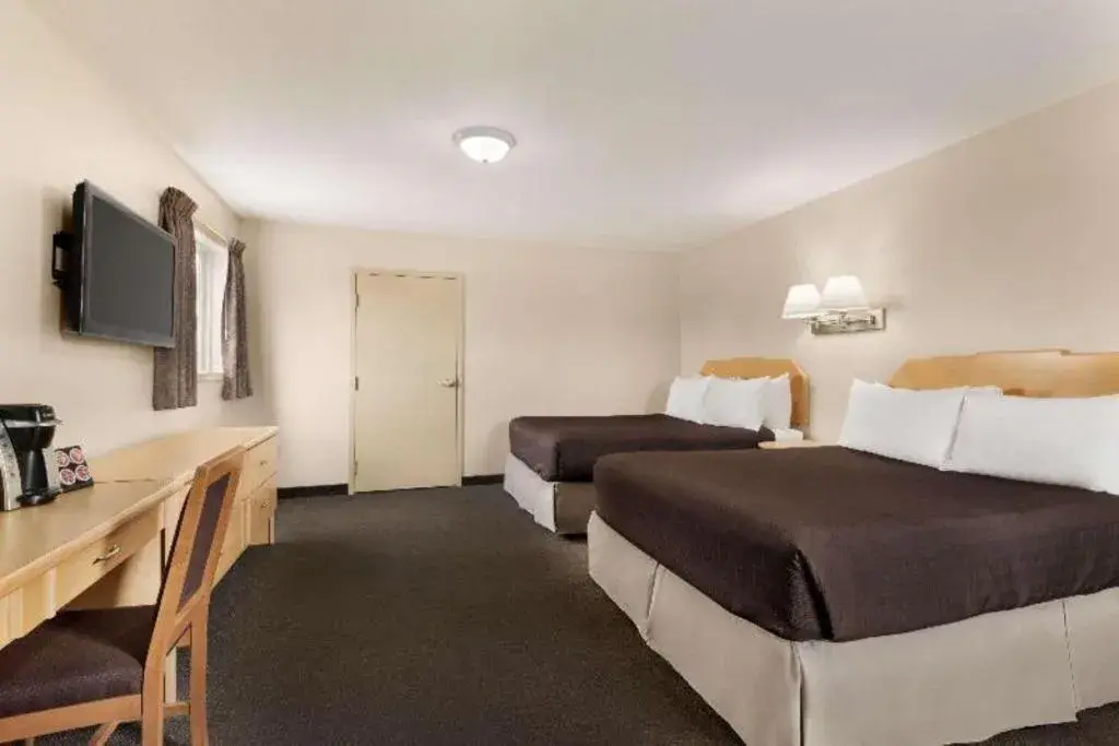 Bed in Thriftlodge Moose Jaw Bed in Thriftlodge Moose Jaw