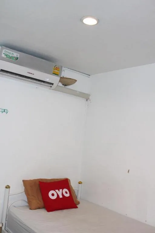 Bed in The Twins Hostel