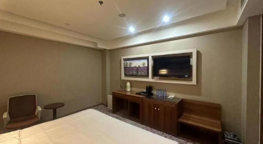 Bed in Lavande Hotel Tianjin Binhia Yujiabao Finance Center Branch