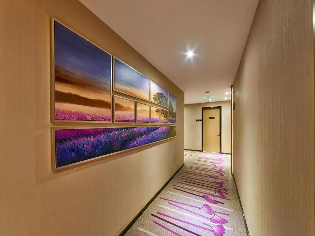 Lavande Hotel Tianjin Binhia Yujiabao Finance Center Branch