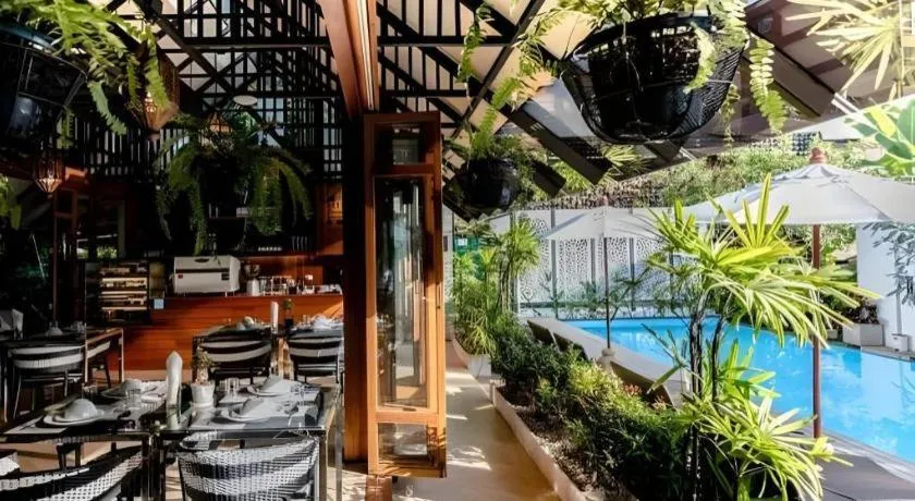 Mira Residence & Resort (halal)