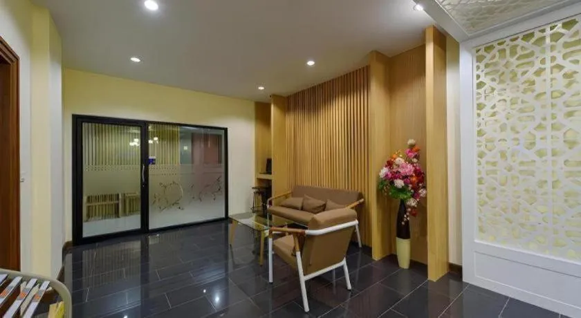 Mira Residence & Resort (halal)