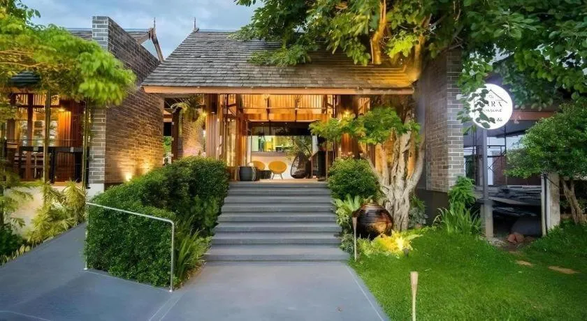 Mira Residence & Resort (halal)