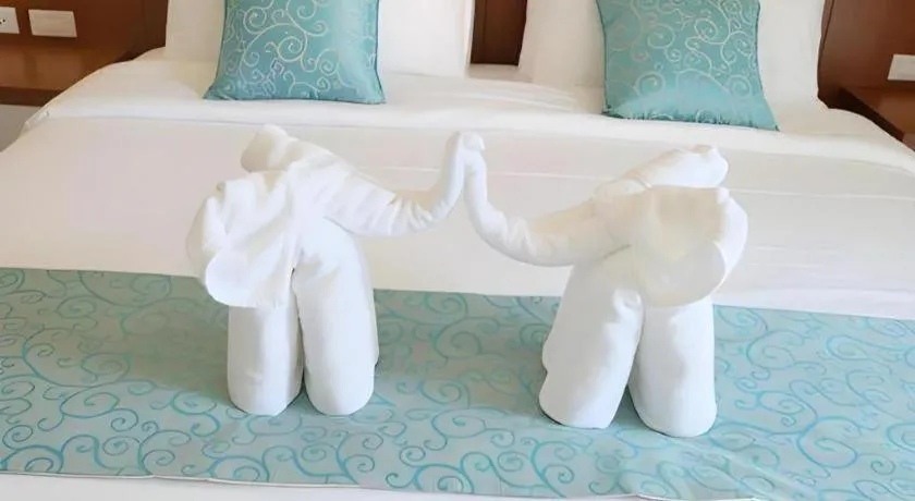 Bed in Mira Residence & Resort (halal)