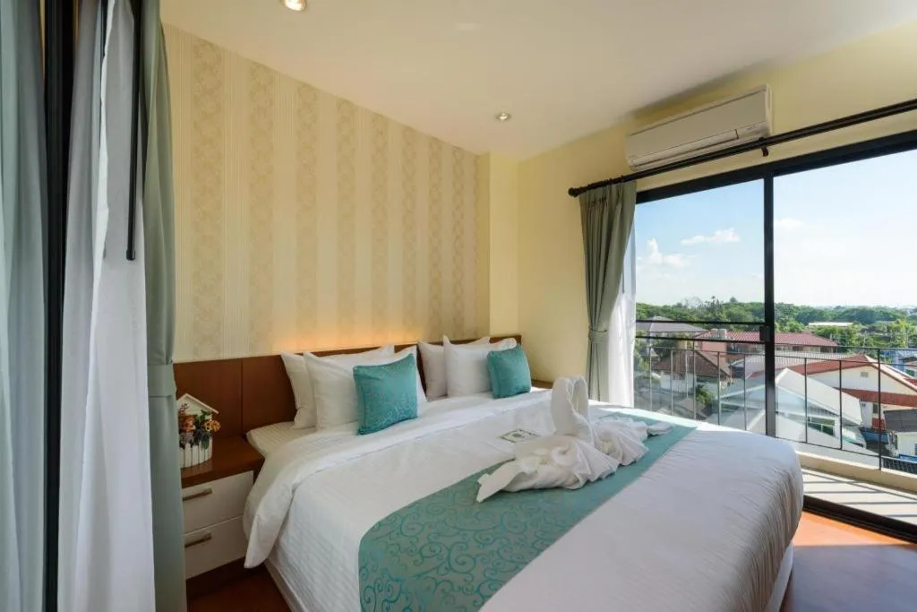 Bed in Mira Residence & Resort (halal)