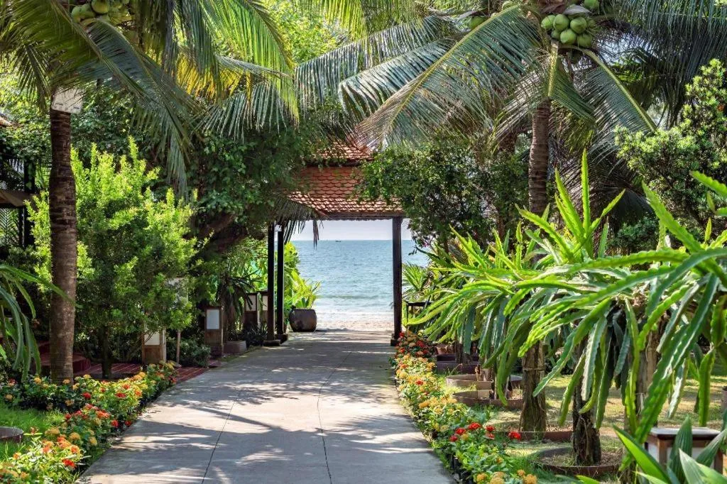 HON BA LAGI BEACH RESORT