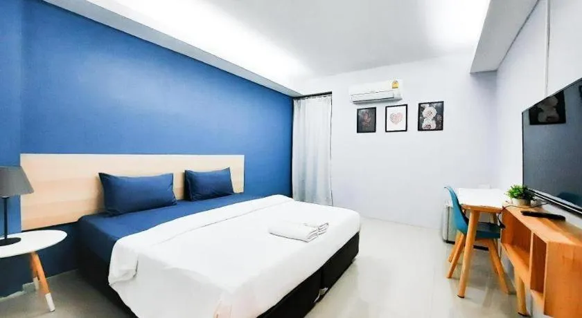 Bed in Your Place Hotel