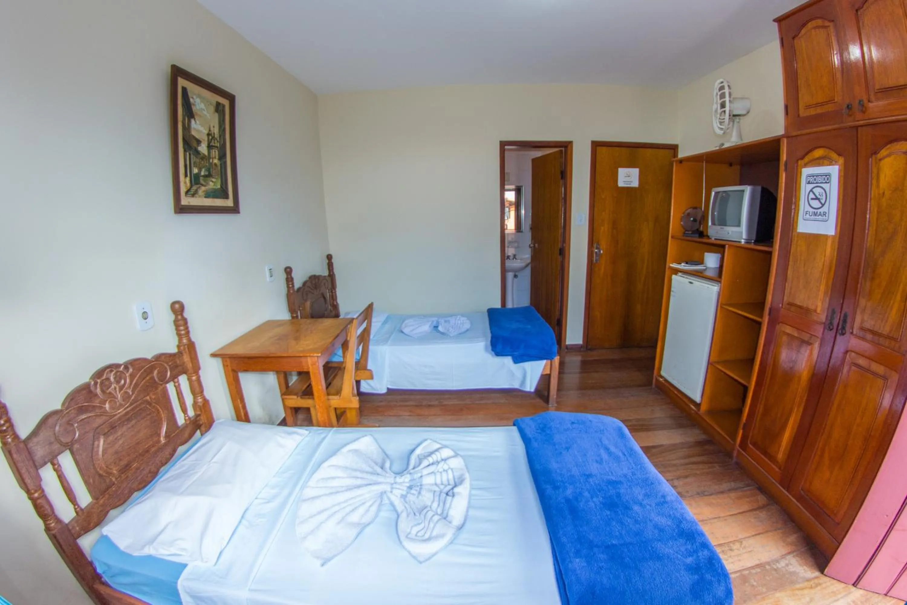 Photo of the whole room, Bed in Pousada Turismo