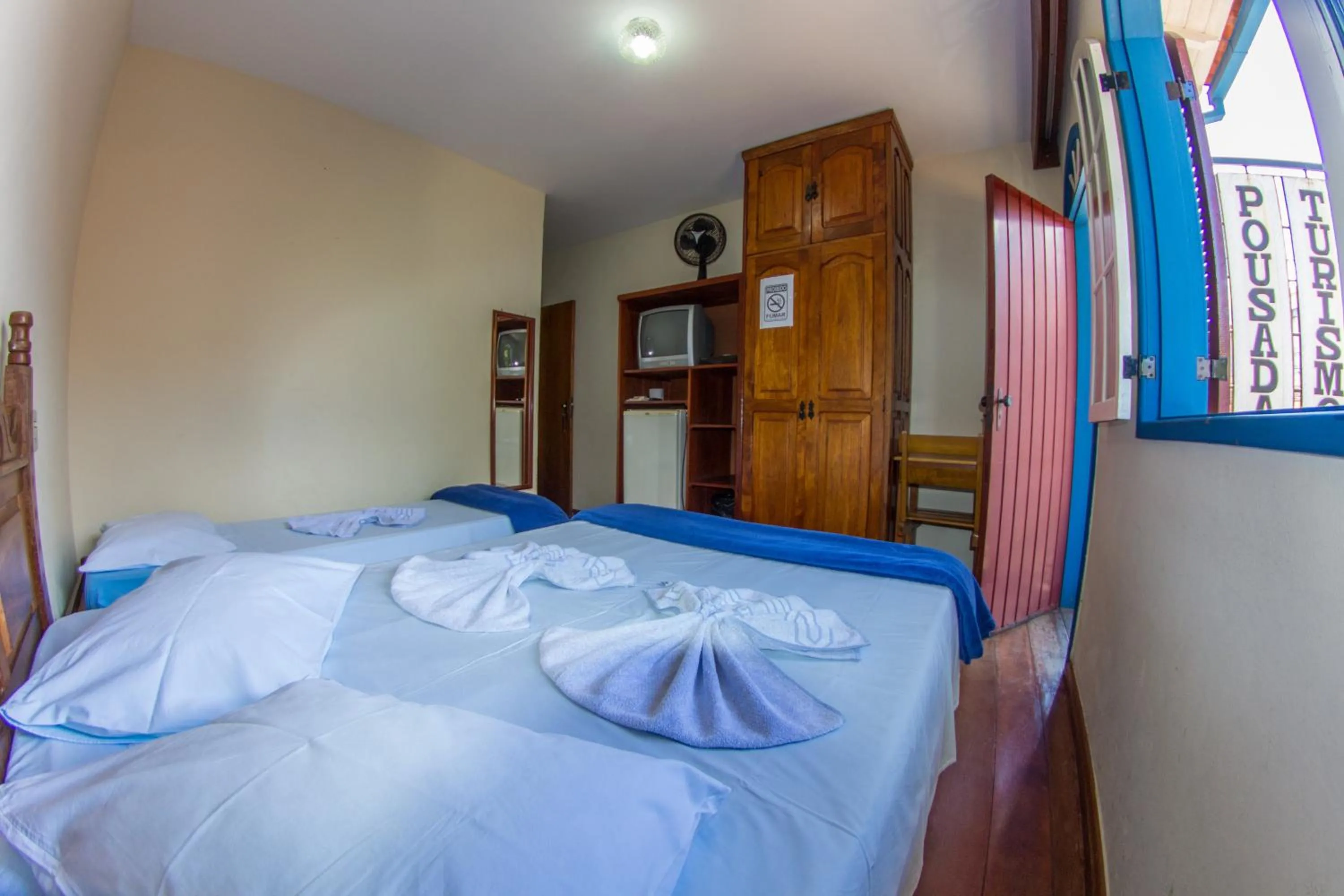 Photo of the whole room, Bed in Pousada Turismo