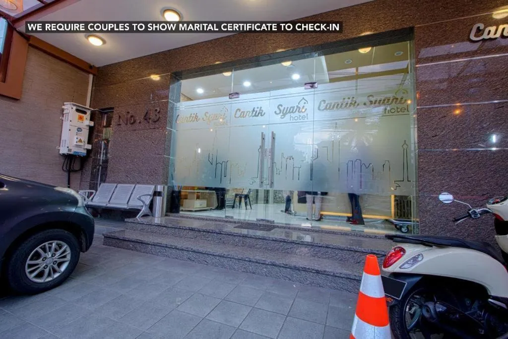 Hotel Cantik Syari