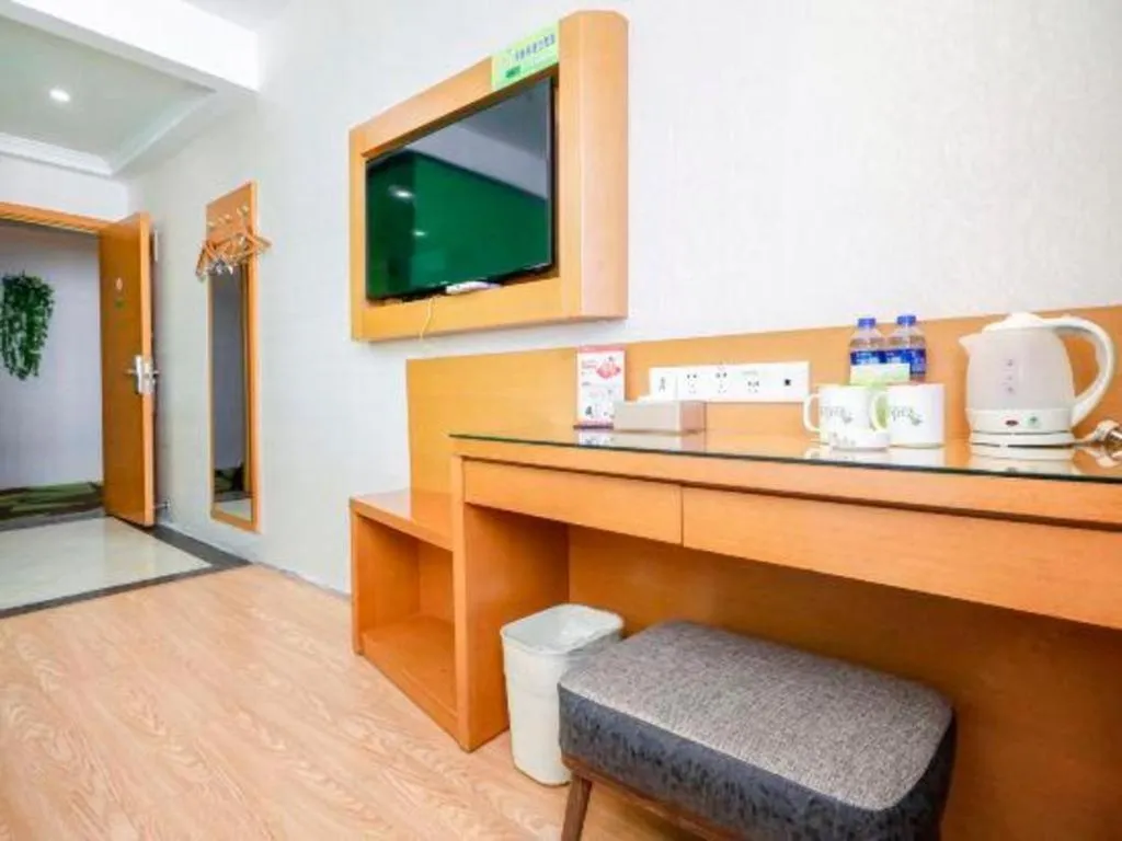 Vatica HeFei Baishuiba BHG Hotel