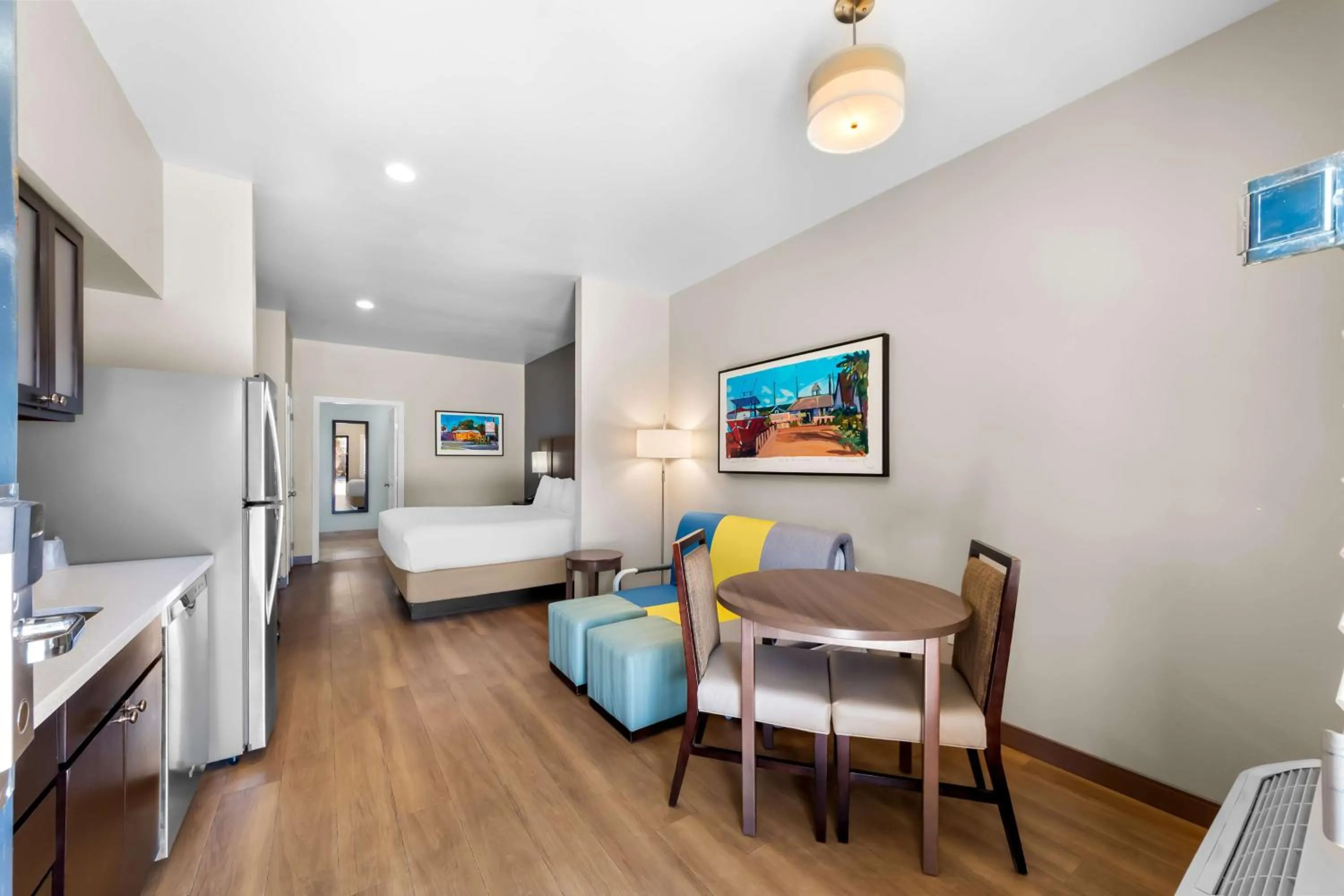 Photo of the whole room, Bed in Best Western Port Aransas