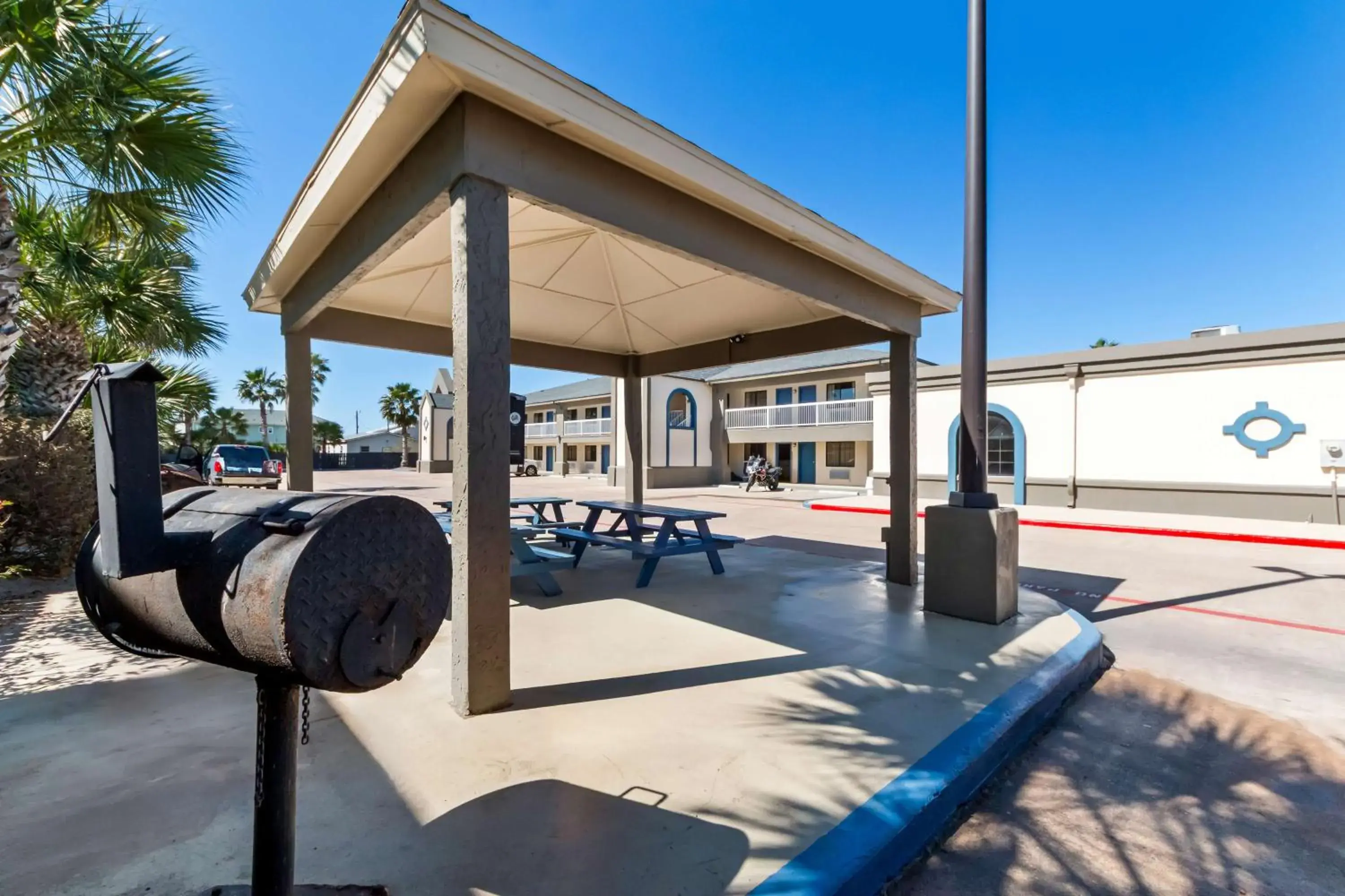 Property building in Best Western Port Aransas Property building in Best Western Port Aransas