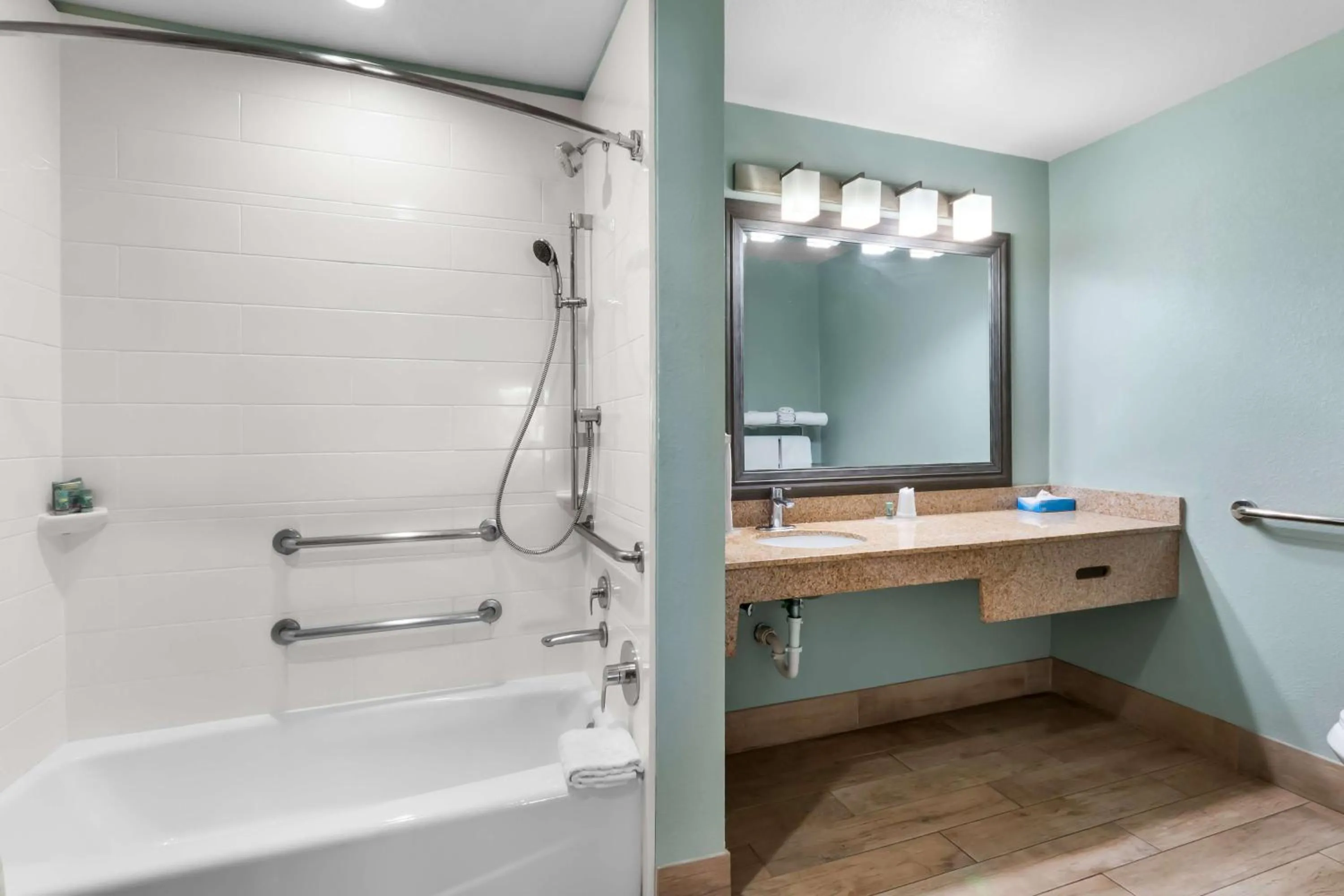 Bathroom in Best Western Port Aransas