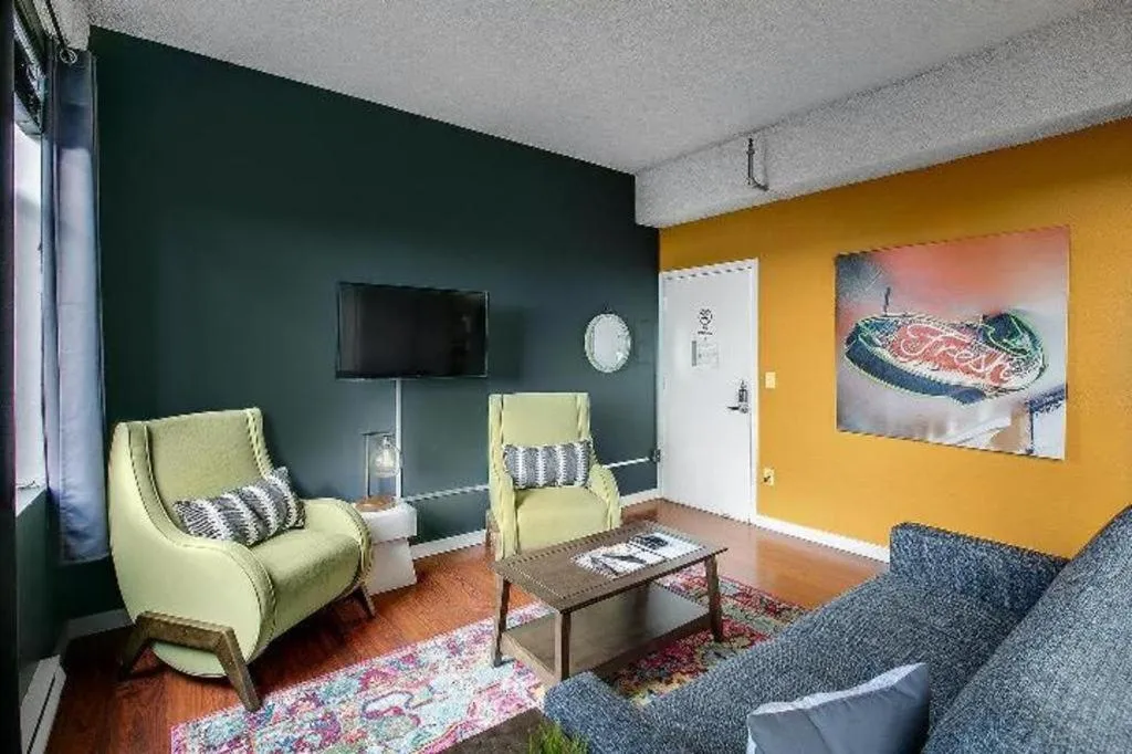 The Oxford Seattle-Downtown