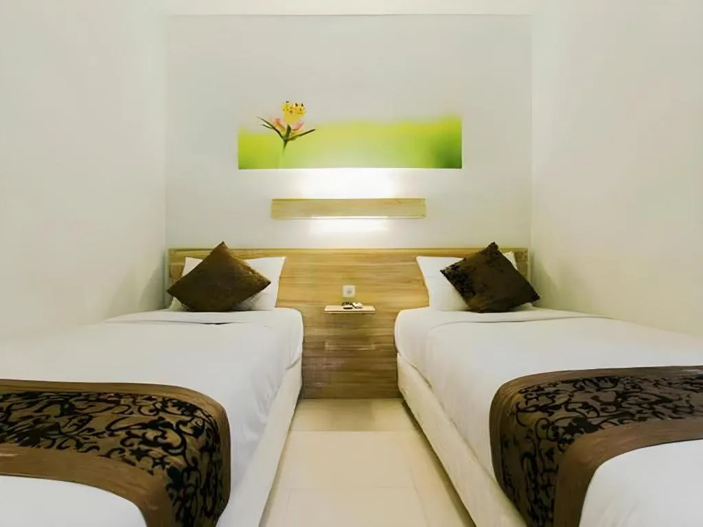 Bed in Life Puri Hotel Surabaya