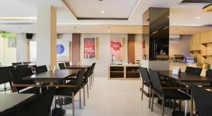 Life Puri Hotel Surabaya