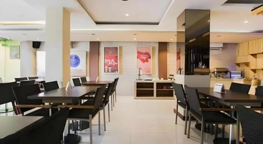 Life Puri Hotel Surabaya