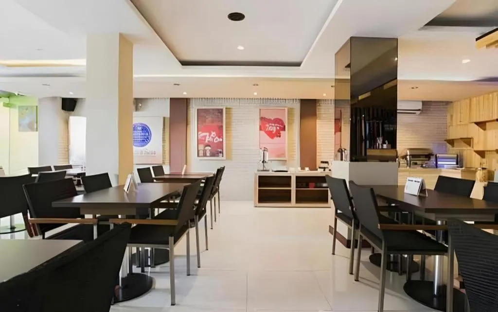 Life Puri Hotel Surabaya