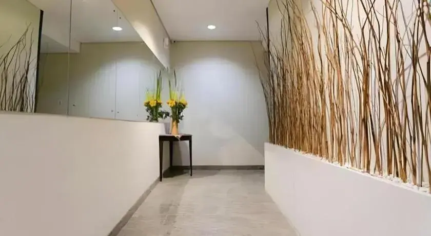 Life Puri Hotel Surabaya Life Puri Hotel Surabaya